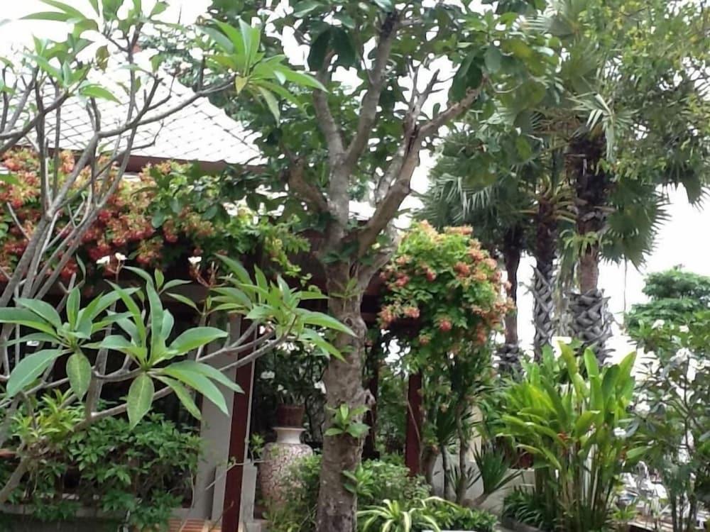 Bhumlapa Garden Resort Bophut Bagian luar foto